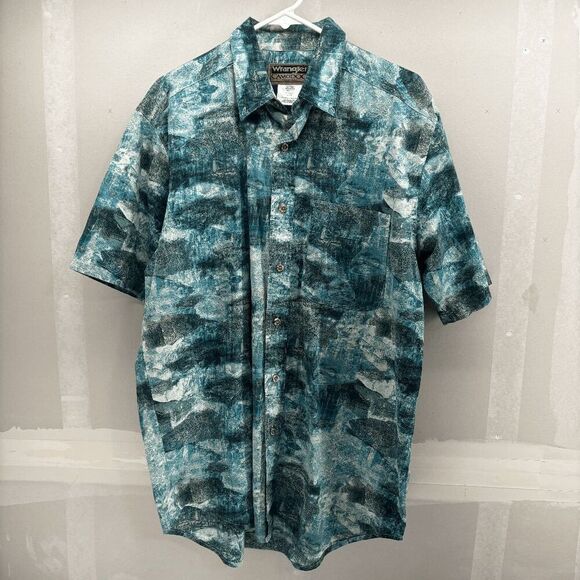 Vintage Mens Wrangler CamoDog Fish Print Short Sleeve Button Down Shirt Size L - Picture 1 of 6